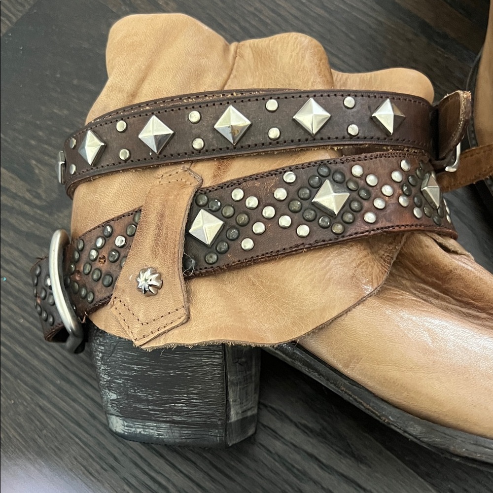 Old Gringo NEW Studded Leather Ankle Boots - Picture 3 of 8